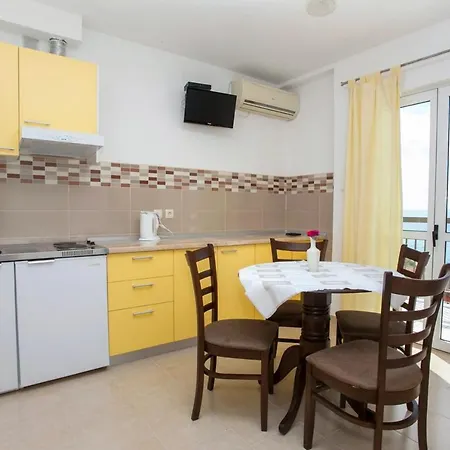 Apartments With A Parking Space Baska Voda, Makarska - 6761 Exterior photo