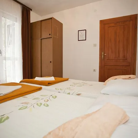 Apartments With A Parking Space Baska Voda, Makarska - 6761 Room photo