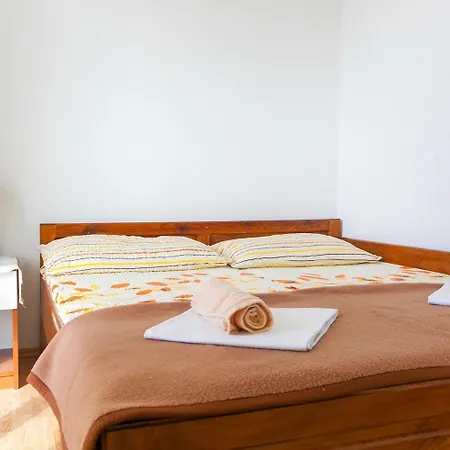 Apartments With A Parking Space Baska Voda, Makarska - 6761 Room photo