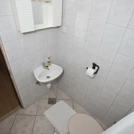 Apartments With A Parking Space Baska Voda, Makarska - 6761 Room photo
