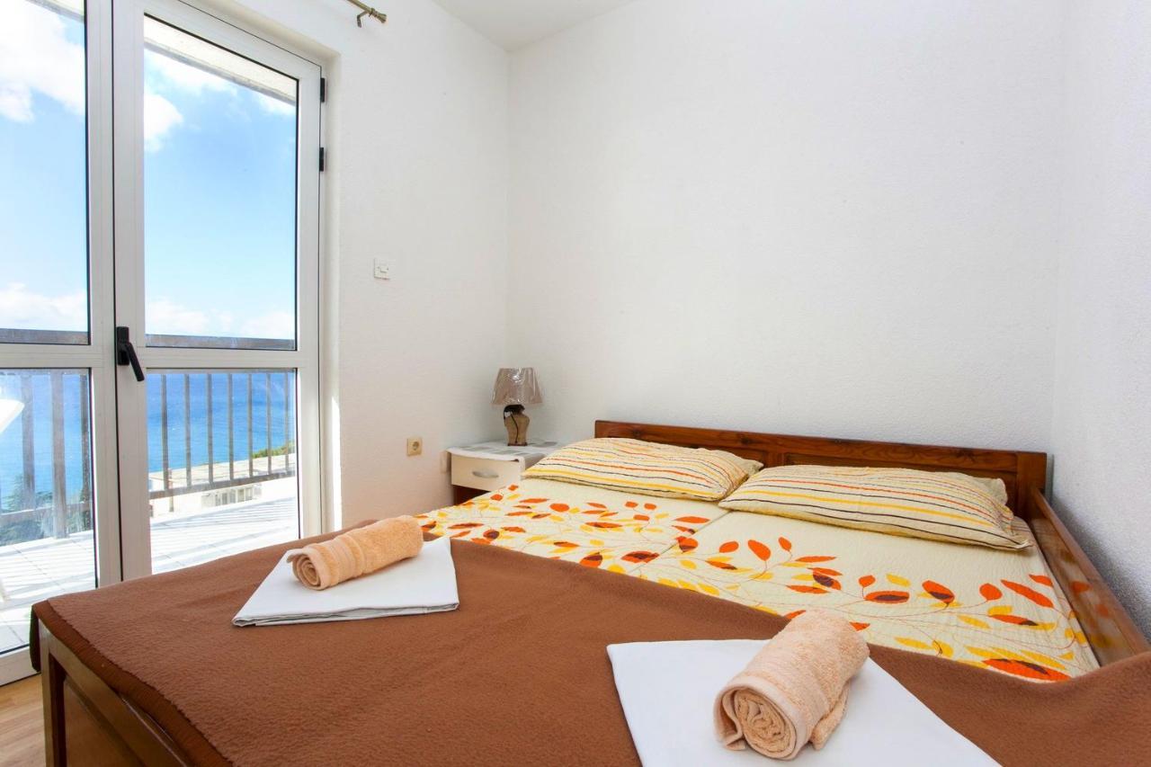 Apartment Apartments With A Parking Space Baska Voda, Makarska - 6761 *