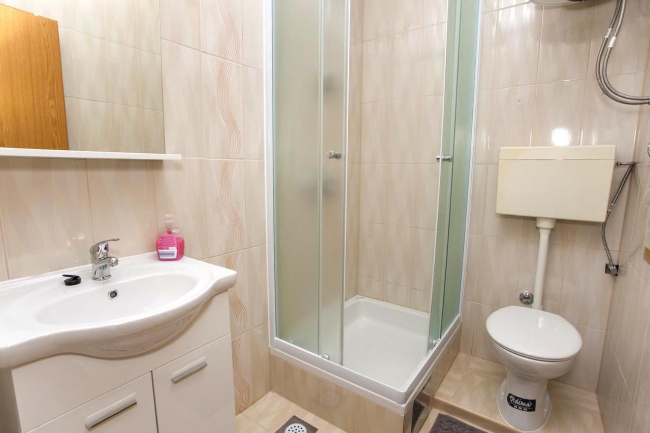 Apartment Apartments With A Parking Space Baska Voda, Makarska - 6761 Baska Voda