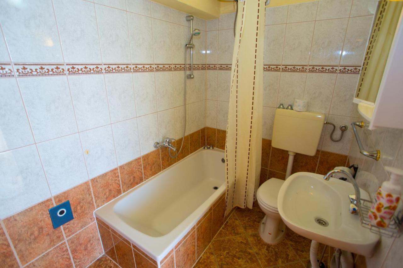 Apartments With A Parking Space Baska Voda, Makarska - 6761 Apartment *