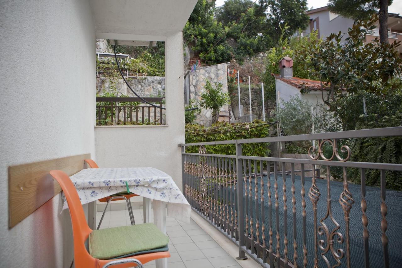 Apartment Apartments With A Parking Space Baska Voda, Makarska - 6761 *