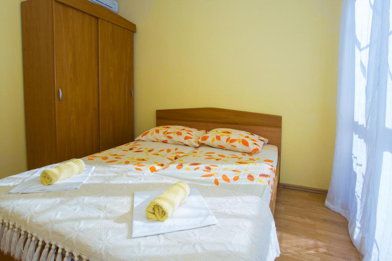 Apartments With A Parking Space Baska Voda, Makarska - 6761 Baska Voda