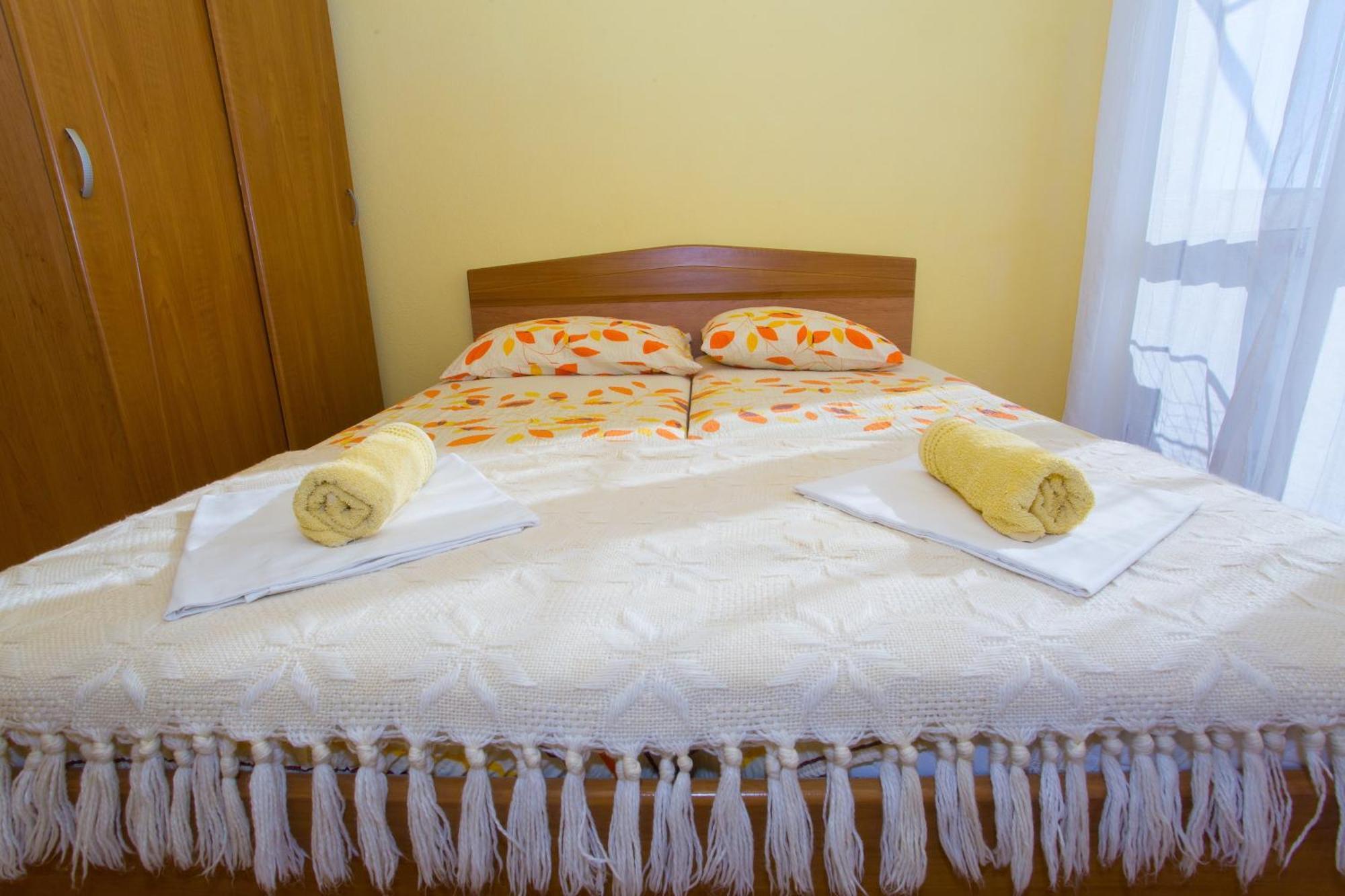 Apartments With A Parking Space Baska Voda, Makarska - 6761 Apartment Baska Voda